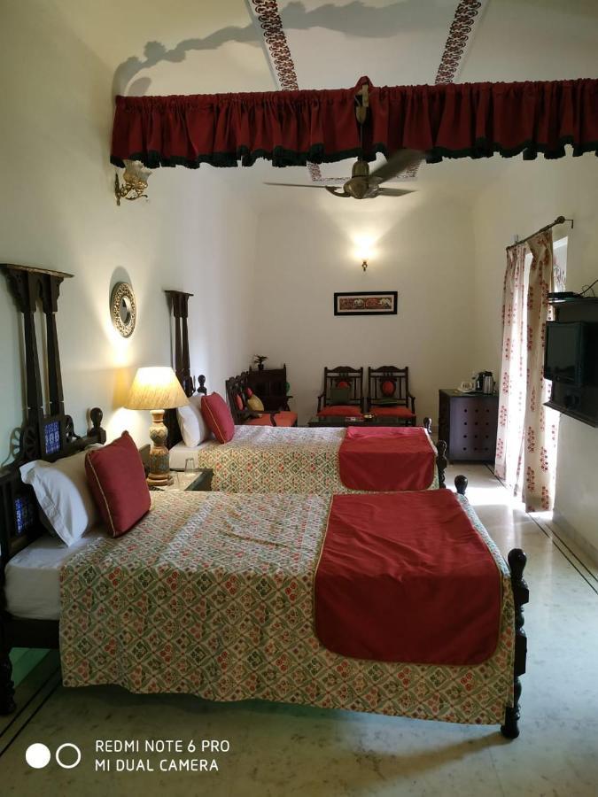 Mpt Sheesh Mahal, Orchha Hotel Ngoại thất bức ảnh