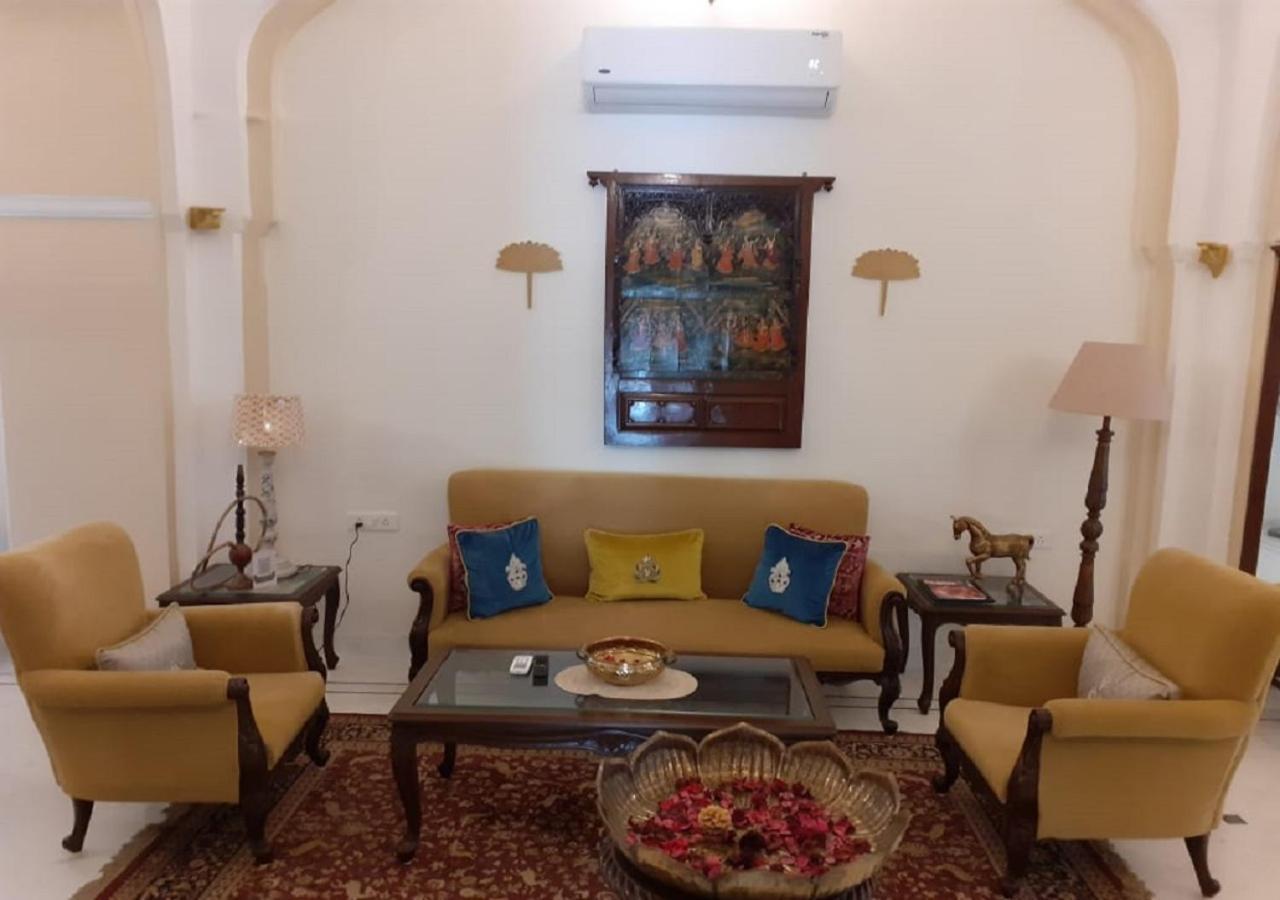 Mpt Sheesh Mahal, Orchha Hotel Ngoại thất bức ảnh