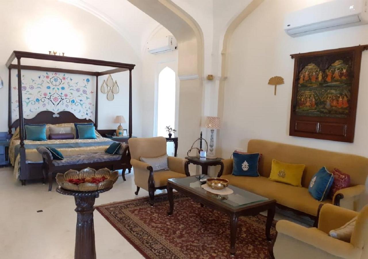 Mpt Sheesh Mahal, Orchha Hotel Ngoại thất bức ảnh